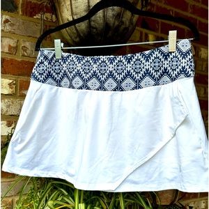 Eleven by Venus Williams tennis skort. Size Large with Aztec print waist.